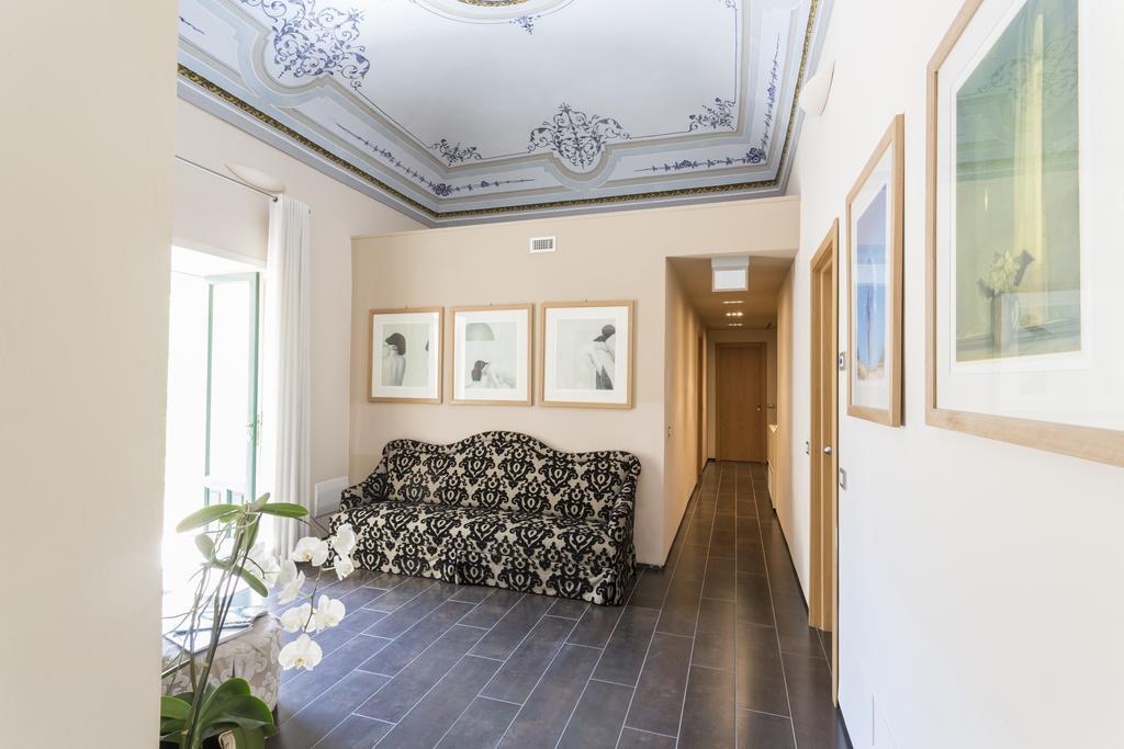 Hotel Novecento شيكلي المظهر الخارجي الصورة