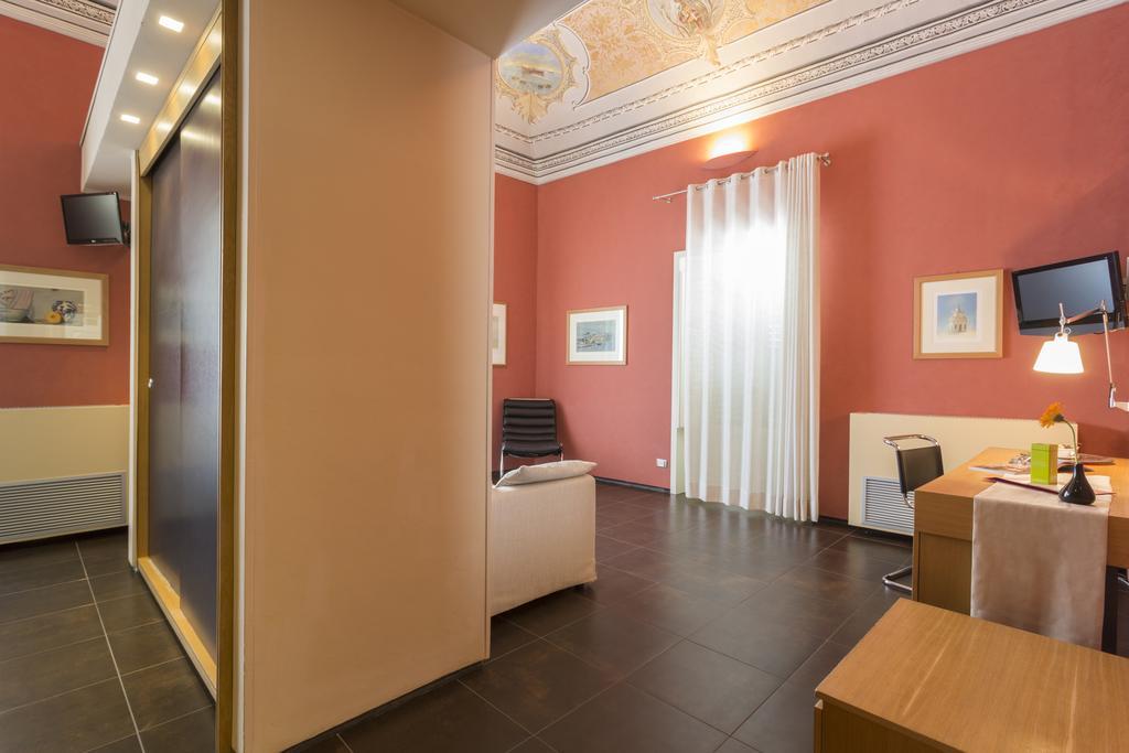 Hotel Novecento شيكلي المظهر الخارجي الصورة