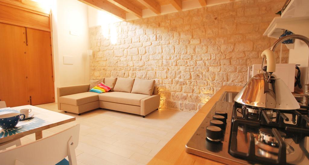Hotel Novecento شيكلي المظهر الخارجي الصورة