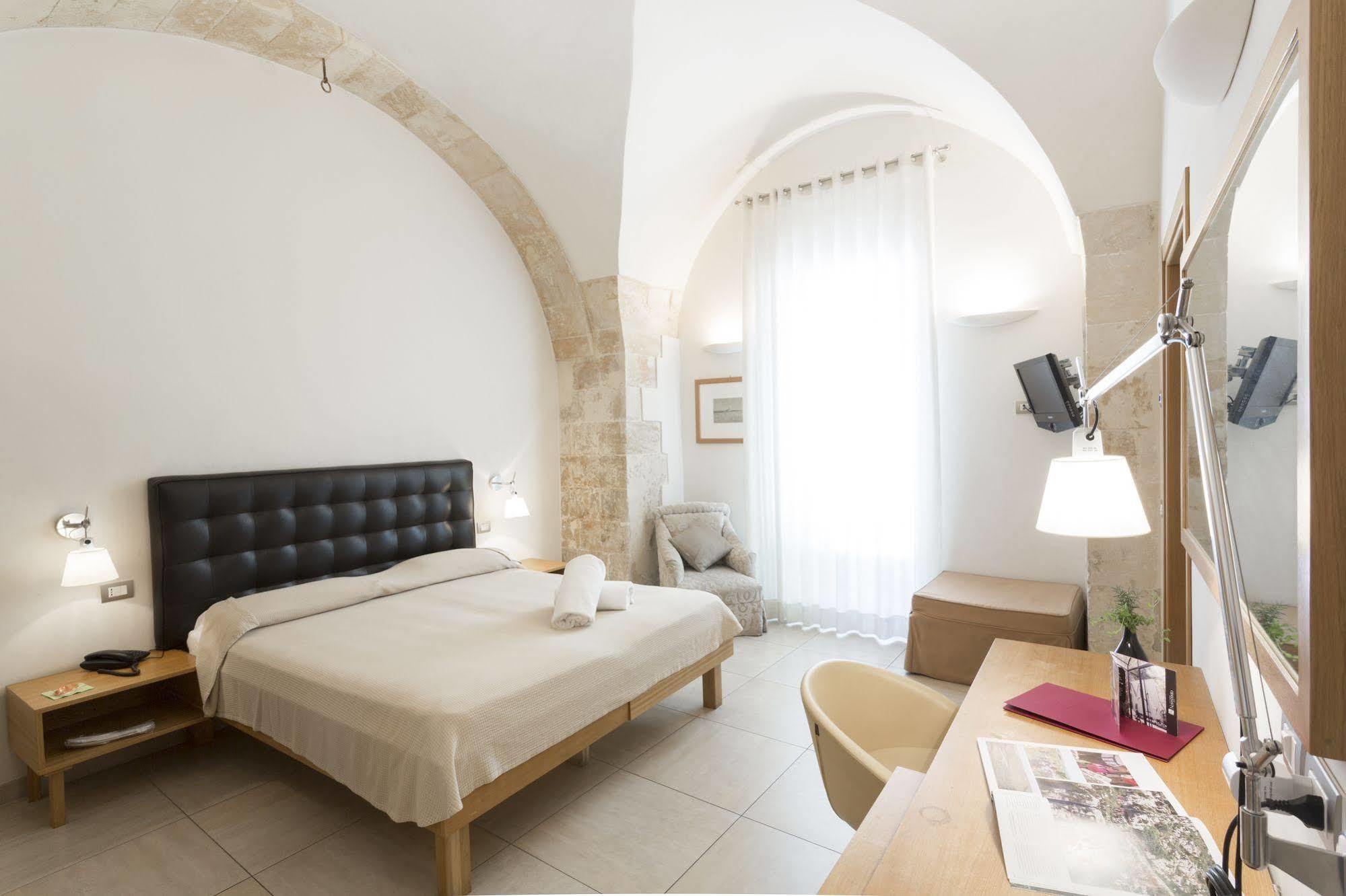 Hotel Novecento شيكلي المظهر الخارجي الصورة