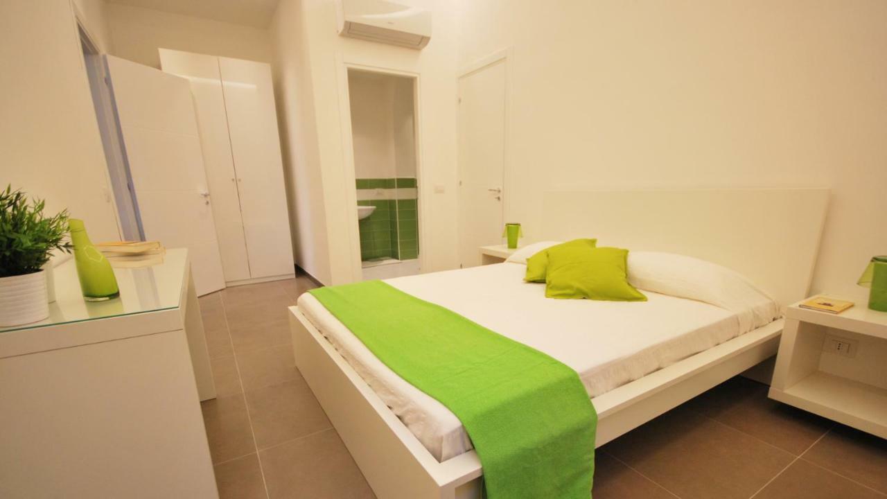 Hotel Novecento شيكلي المظهر الخارجي الصورة
